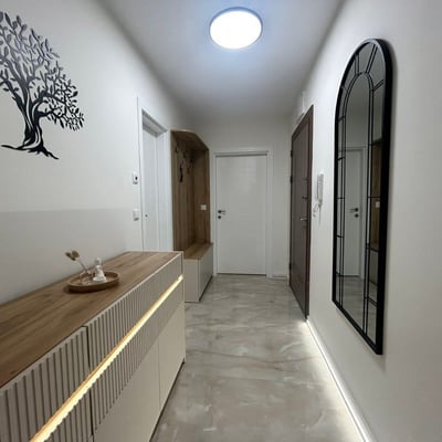 Location longue durée d’un appartement confortable de 2 pièces, quartier Mladost, Varna, Bulgarie